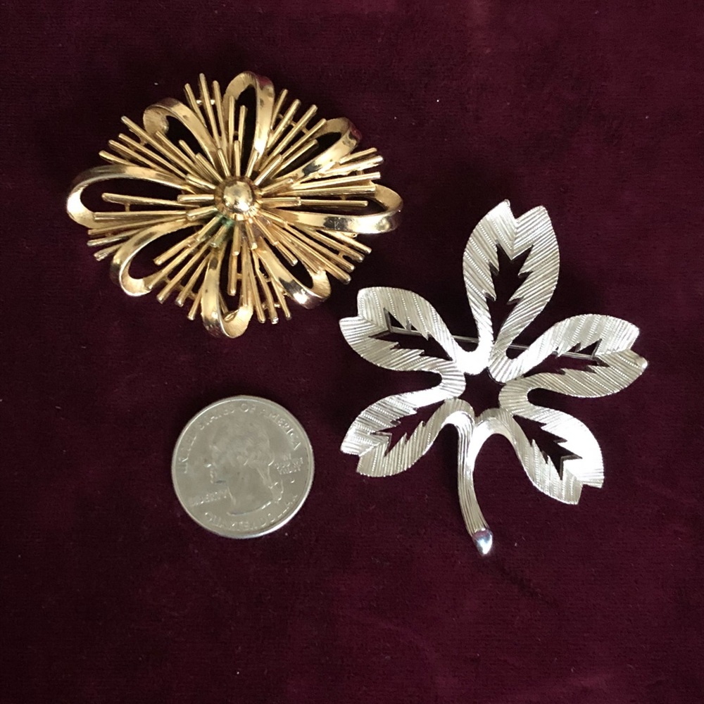 Trifari brooch (2)